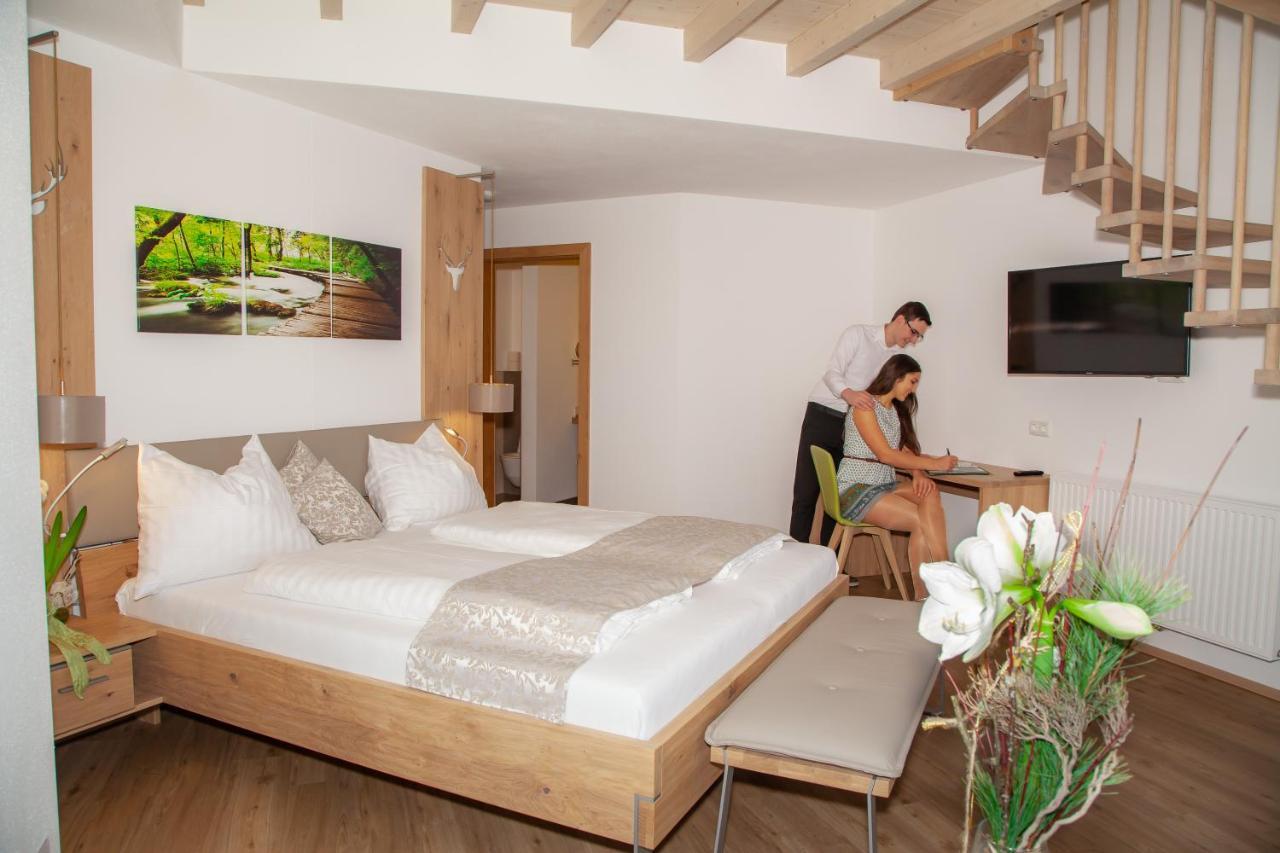 Hotel Irmgard Strass im Attergau Exterior foto